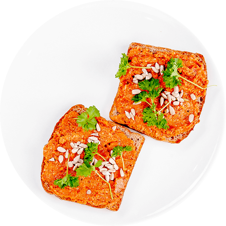 Sandwich with dried tomato paste and rocket (gluten free)