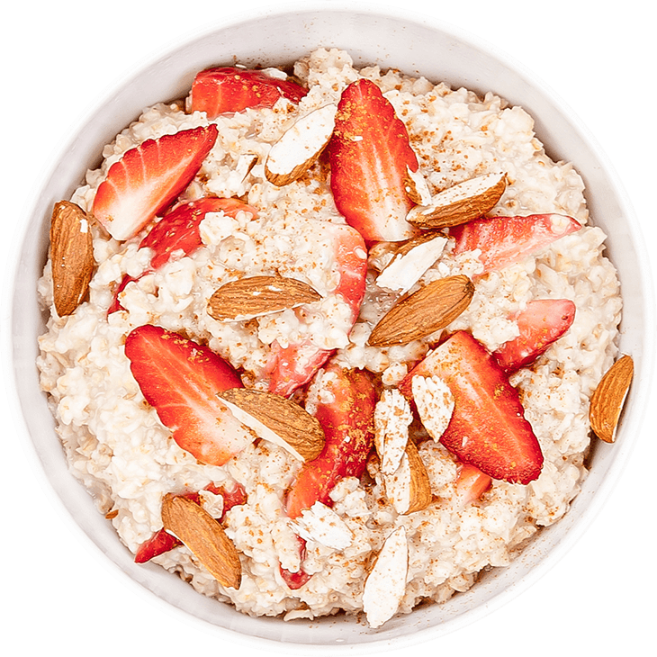 Oat flakes with strawberries and almonds